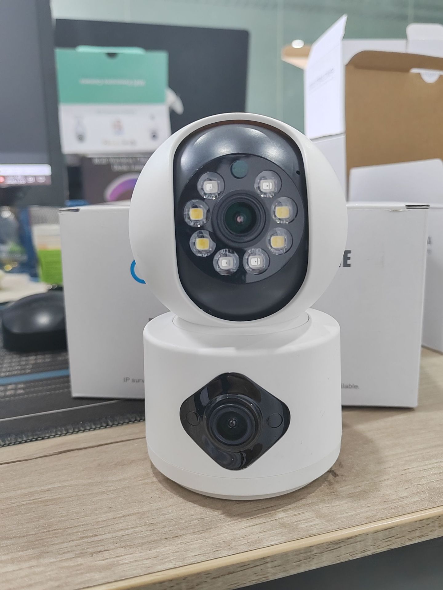 YI Lot APP 4MP Dual Lens Full  - Baby Monitor Split Screen review and price